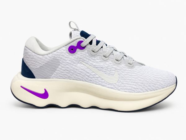 Nike Motiva (estilo DV1238-009